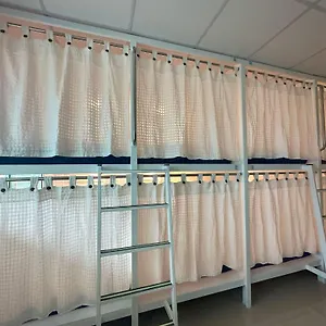 Blue Horizon By Blue Flow Hostel