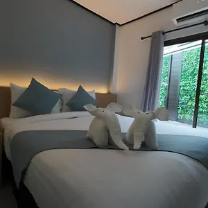 Jong's House- Island Hotel